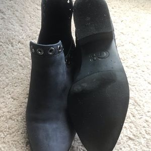 Gianni Bini Shoes - Gianni Bini Short Booties Gianni Bini Shoes - Gianni Bini Short Booties
